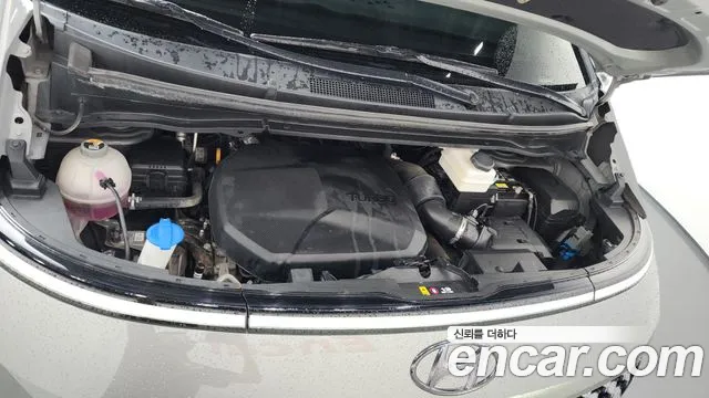 Hyundai Staria 2022 thumb 6