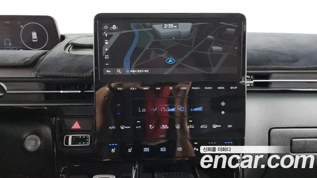 Hyundai Staria 2022 thumb 12