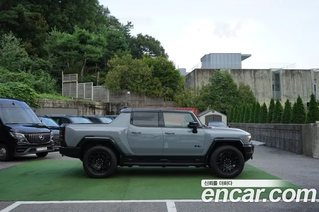 GMC Hummer EV 2026 thumb 4