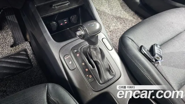 Kia K3 2015 thumb 9