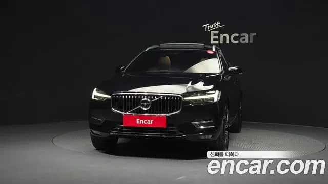 Volvo XC60 2021 thumb 3