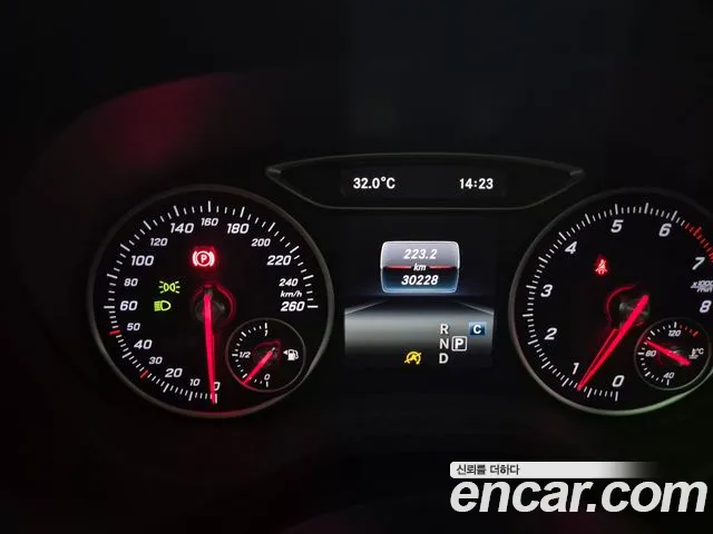 Mercedes-Benz A-Класс 2018 thumb 5