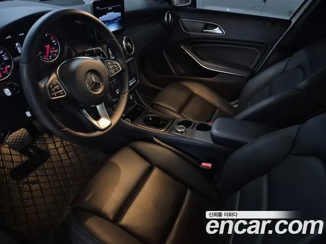 Mercedes-Benz A-Класс 2018 thumb 7