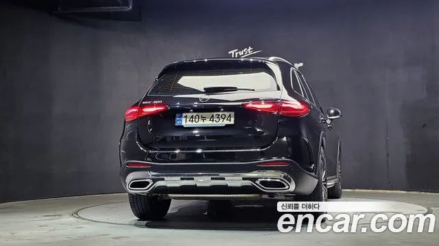 Mercedes-Benz GLC 2024 thumb 4