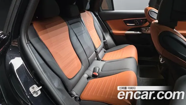Mercedes-Benz GLC 2024 thumb 11
