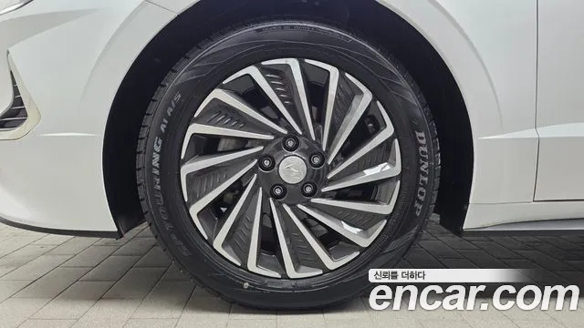 Hyundai Sonata 2023 thumb 4