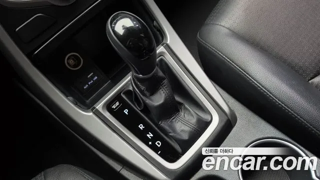 Hyundai Avante 2015 thumb 9
