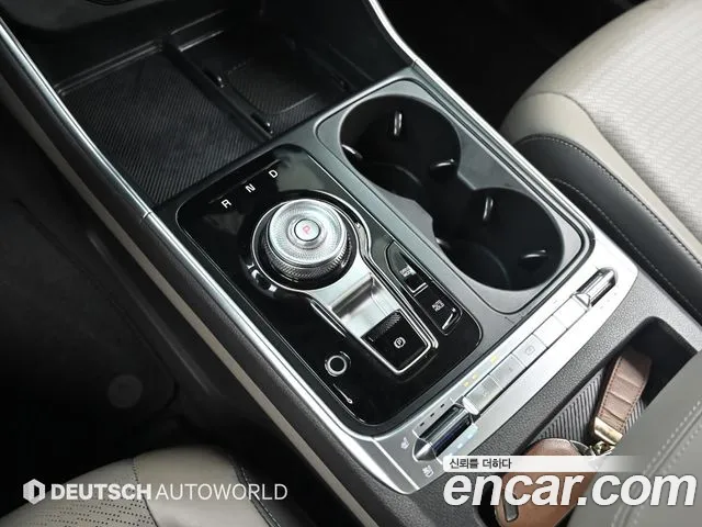 Kia Carnival 2024 thumb 9