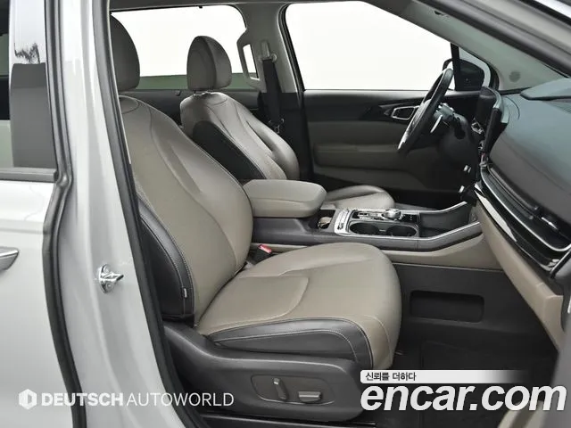 Kia Carnival 2024 thumb 10