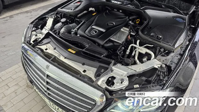 Mercedes-Benz E-Класс 2018 thumb 6
