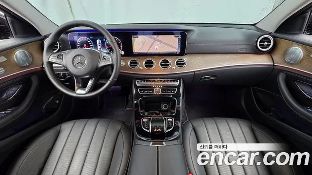 Mercedes-Benz E-Класс 2018 thumb 7