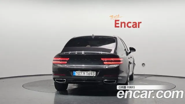 Genesis G80 2023 thumb 4