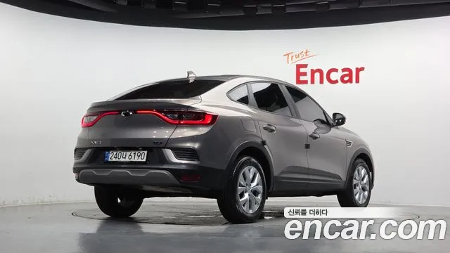 Renault Arkana 2021 thumb 2