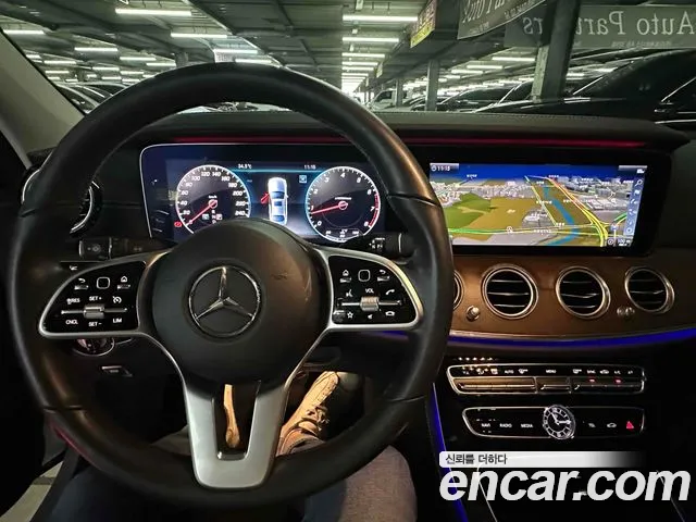 Mercedes-Benz E-Класс 2018 thumb 9