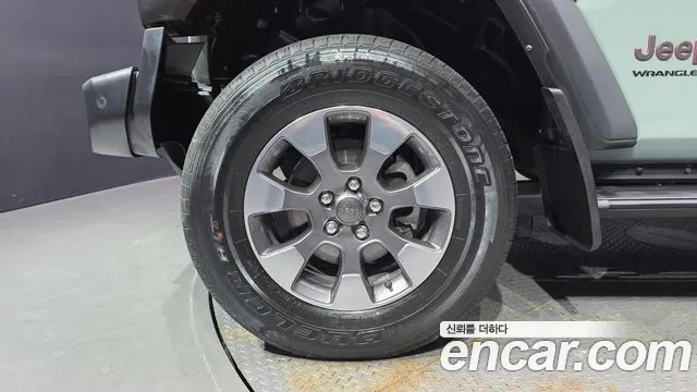 Jeep Wrangler 2023 thumb 5
