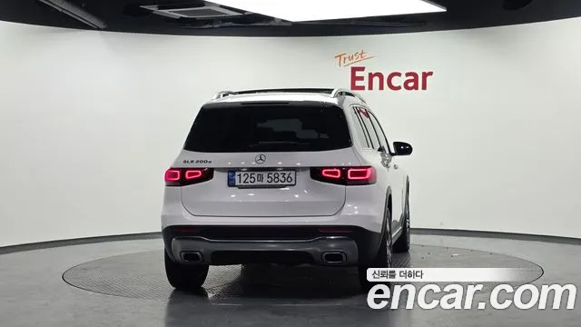 Mercedes-Benz GLB 2022 thumb 4