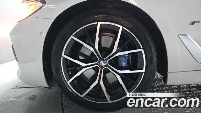 BMW 5 серии 2023 thumb 5