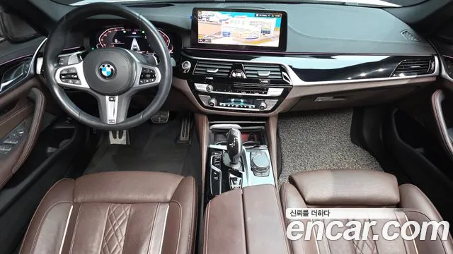 BMW 5 серии 2023 thumb 7