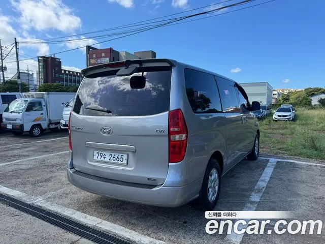 Hyundai Starex 2012 thumb 2