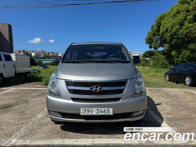 Hyundai Starex 2012 thumb 3