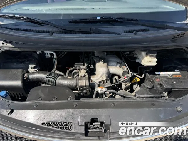 Hyundai Starex 2012 thumb 6