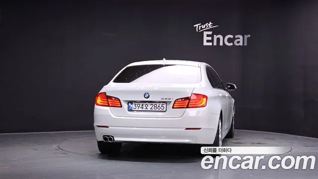 BMW 5 серии 2013 thumb 4