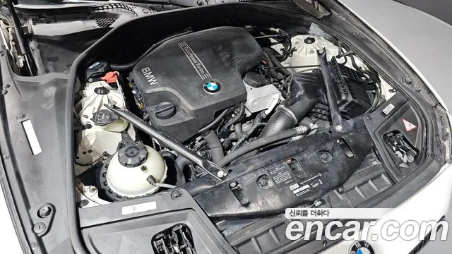 BMW 5 серии 2013 thumb 6