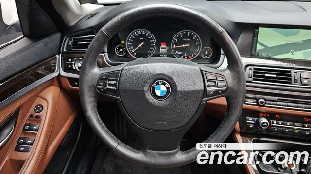 BMW 5 серии 2013 thumb 12