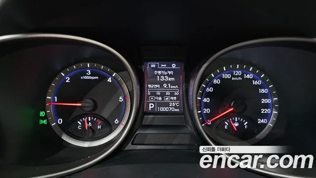 Hyundai Santa Fe 2013 thumb 7