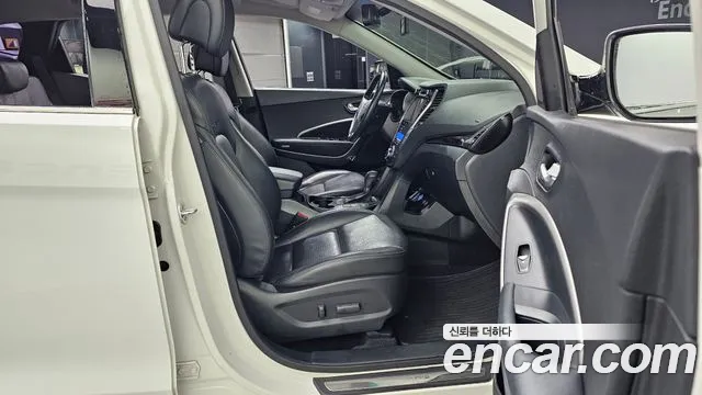 Hyundai Santa Fe 2013 thumb 10