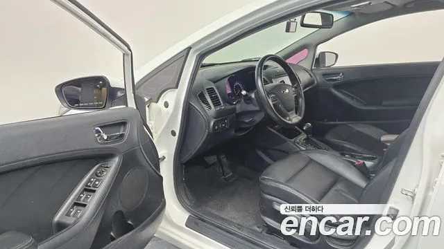 Kia K3 2014 thumb 9