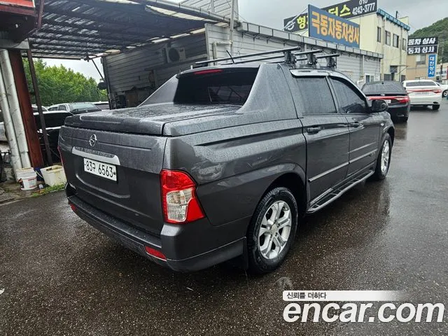 KG_Mobility_Ssangyong KORANDO 2012 thumb 5