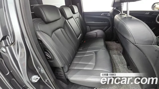 KG_Mobility_Ssangyong Rexton 2023 thumb 11