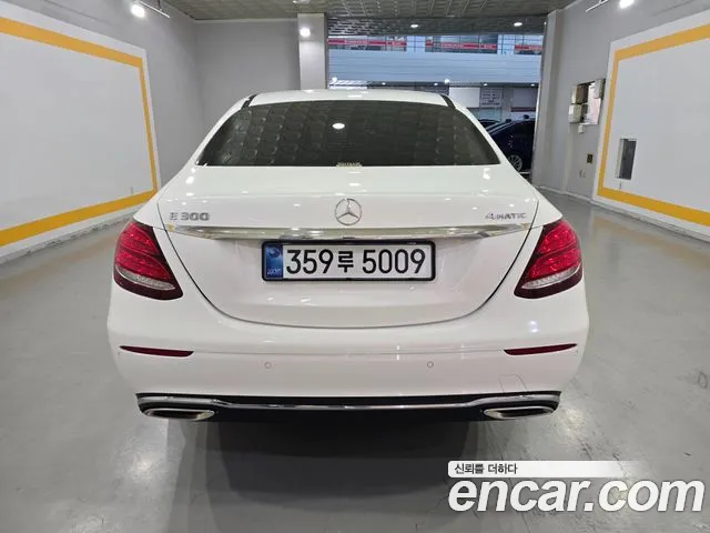 Mercedes-Benz E-Класс 2017 thumb 5