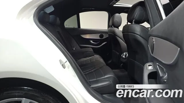 Mercedes-Benz C-Класс 2020 thumb 11