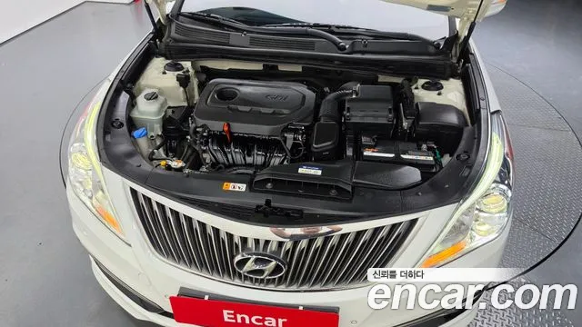 Hyundai Grandeur 2014 thumb 6