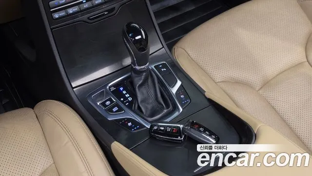 Hyundai Grandeur 2014 thumb 9