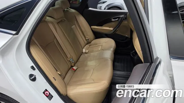 Hyundai Grandeur 2014 thumb 11