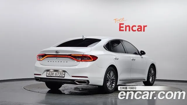 Hyundai Grandeur 2019 thumb 2