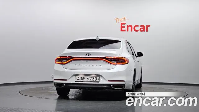 Hyundai Grandeur 2019 thumb 4