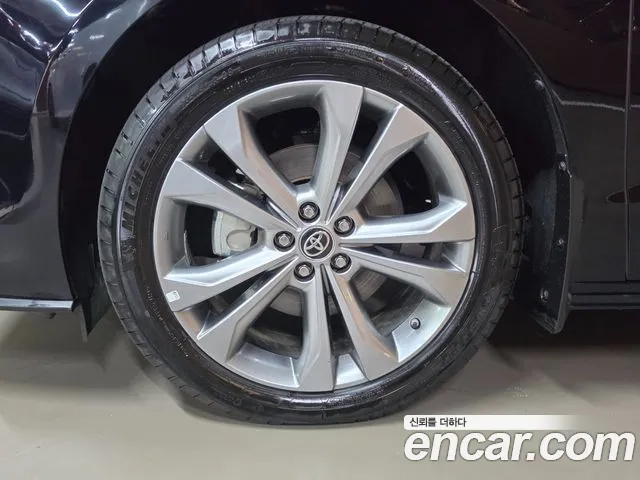 Toyota Sienna 2025 thumb 5