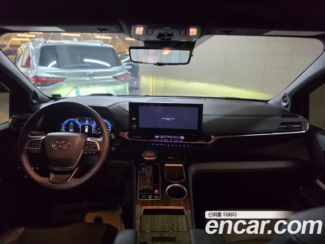 Toyota Sienna 2025 thumb 7