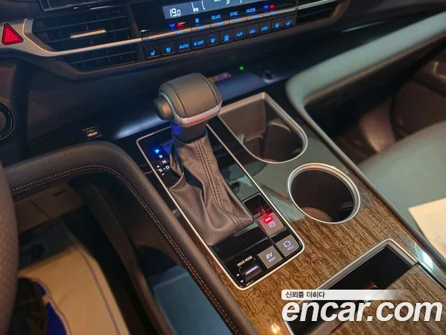 Toyota Sienna 2025 thumb 9