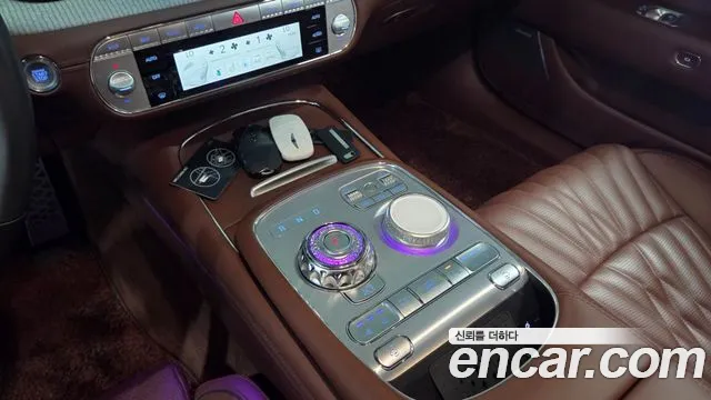 Genesis G90 2022 thumb 8
