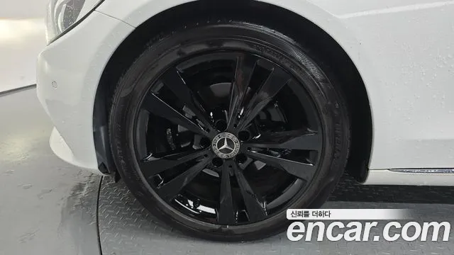 Mercedes-Benz C-Класс 2018 thumb 5