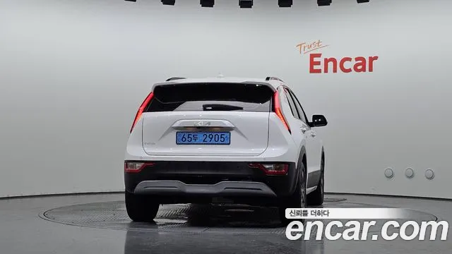 Kia Niro 2022 thumb 4