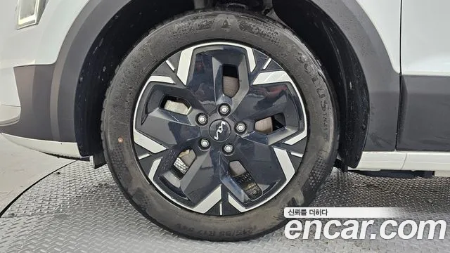 Kia Niro 2022 thumb 5