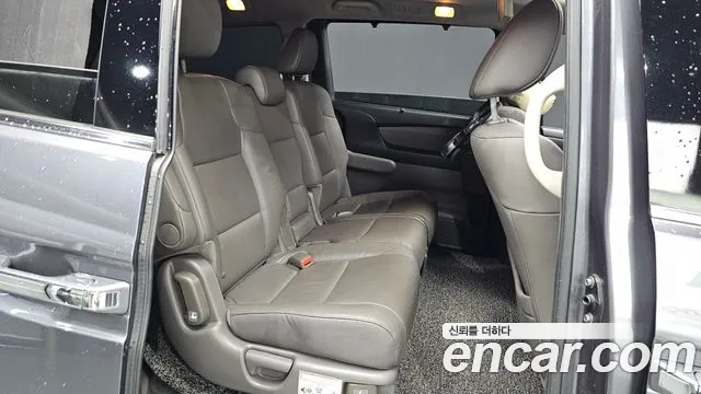 Honda Odyssey 2016 thumb 11