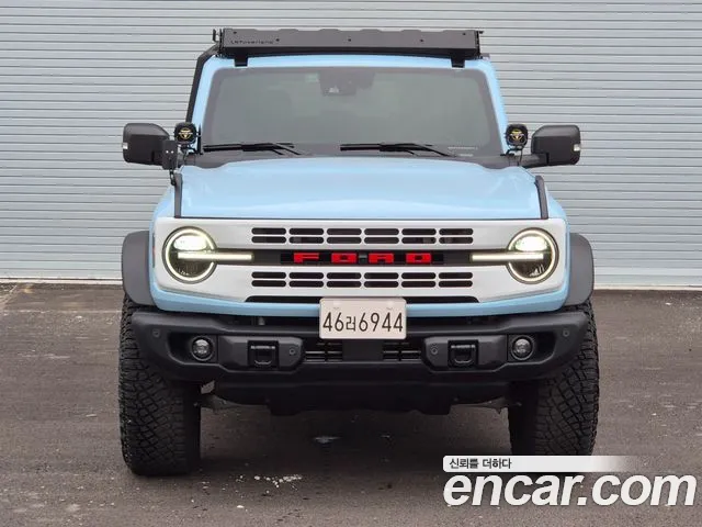 Ford Bronco 2023 thumb 2