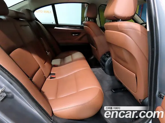 BMW 5 серии 2014 thumb 9
